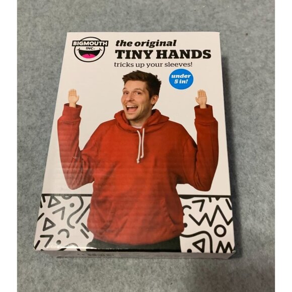 New Big Mouth Prank Joke Fun Tiny Hands Under 5 in 6.5 in total length - Picture 1 of 3